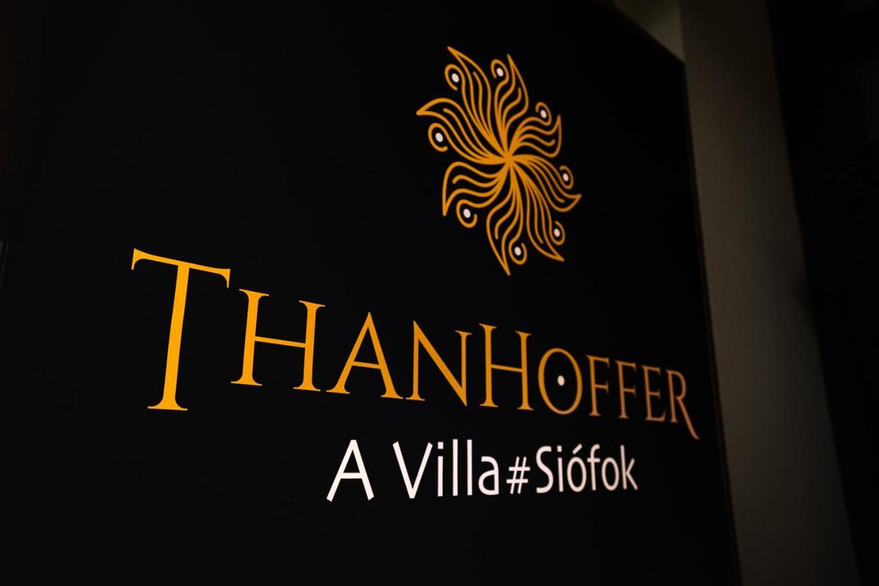 Avilla Thanhoffer Siófok Buitenkant foto